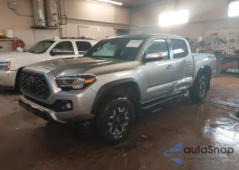 2022 Toyota Tacoma Trd Off Road z USA, uszkodzony, nr VIN 3TMCZ5AN8NM496129